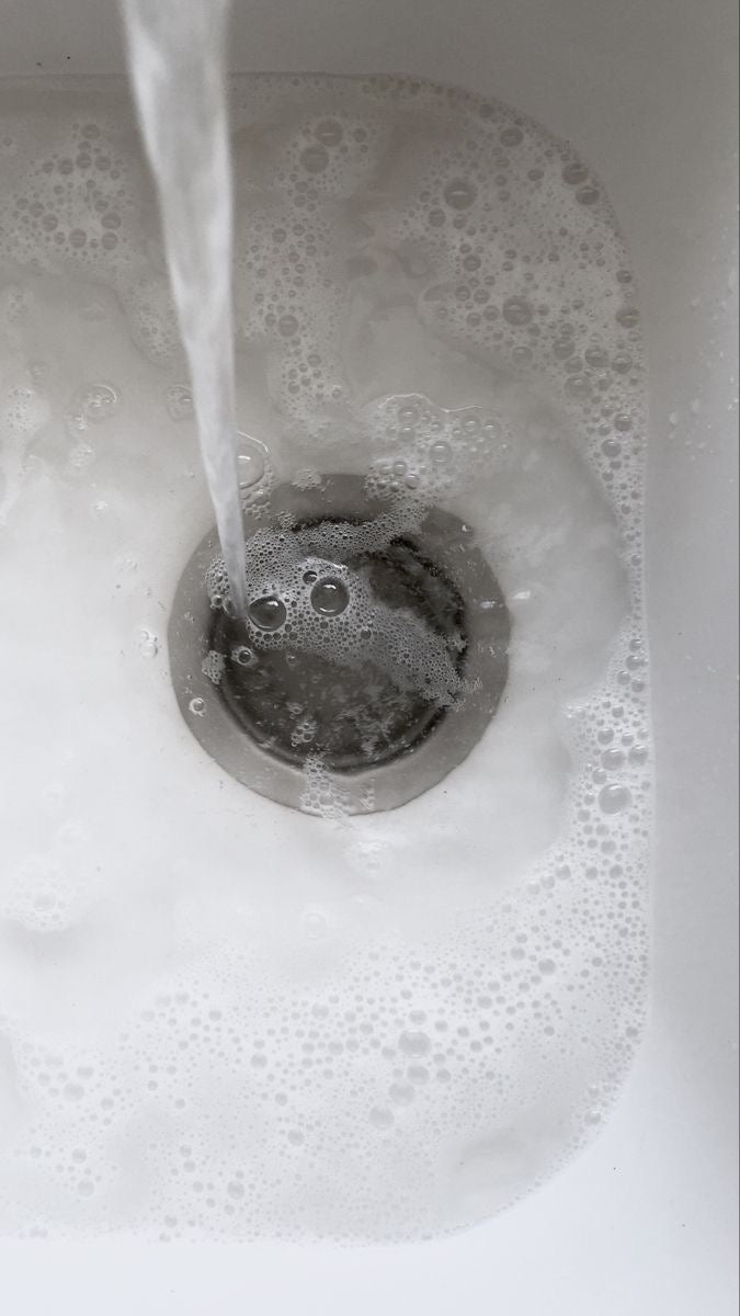 Turbodrain – Hochkonzentriertes Rohrreiniger-Granulat Joelle Beauty